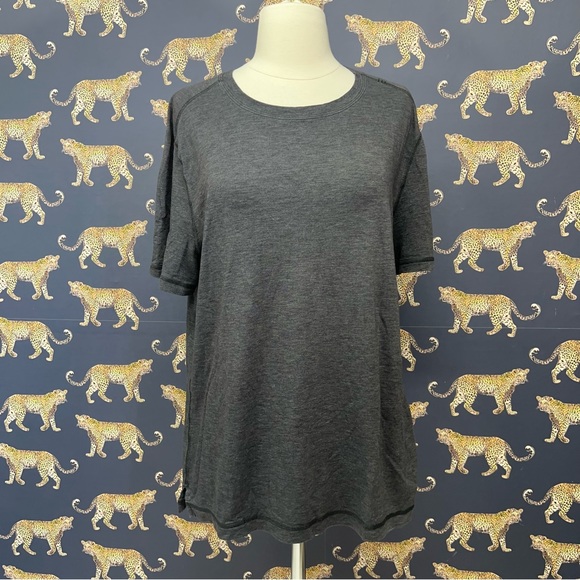 Lululemon 5 Year Basic Tee - Picture 2 of 2